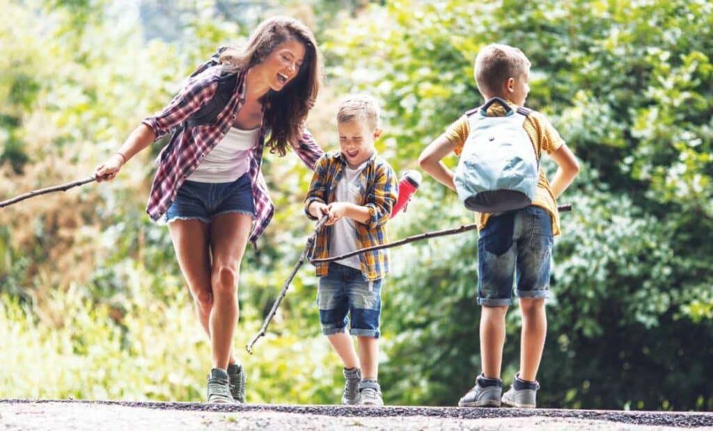 10 Things You Can Do with Your Kids this Summer to Keep Their Brains Developing - BC Parent Newsmagazine