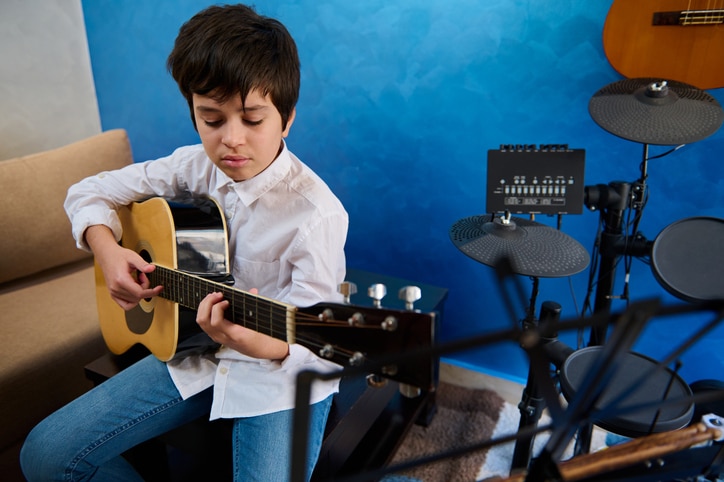 What is a great age to start learning a Musical instrument? - BC Parent Newsmagazine